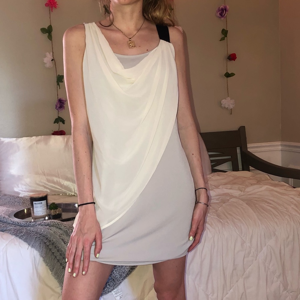 Simply Vera Vera Wang dress 👗 size small